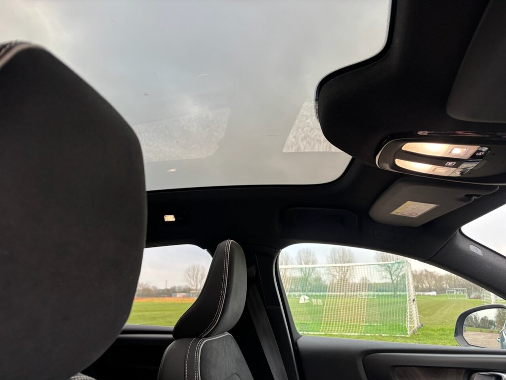 Used Volvo C40 2022 for sale - 77369598: Photo 27