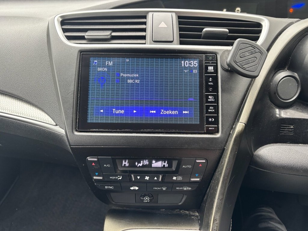 Used Honda Civic 2015 for sale - 76783373: Photo 17