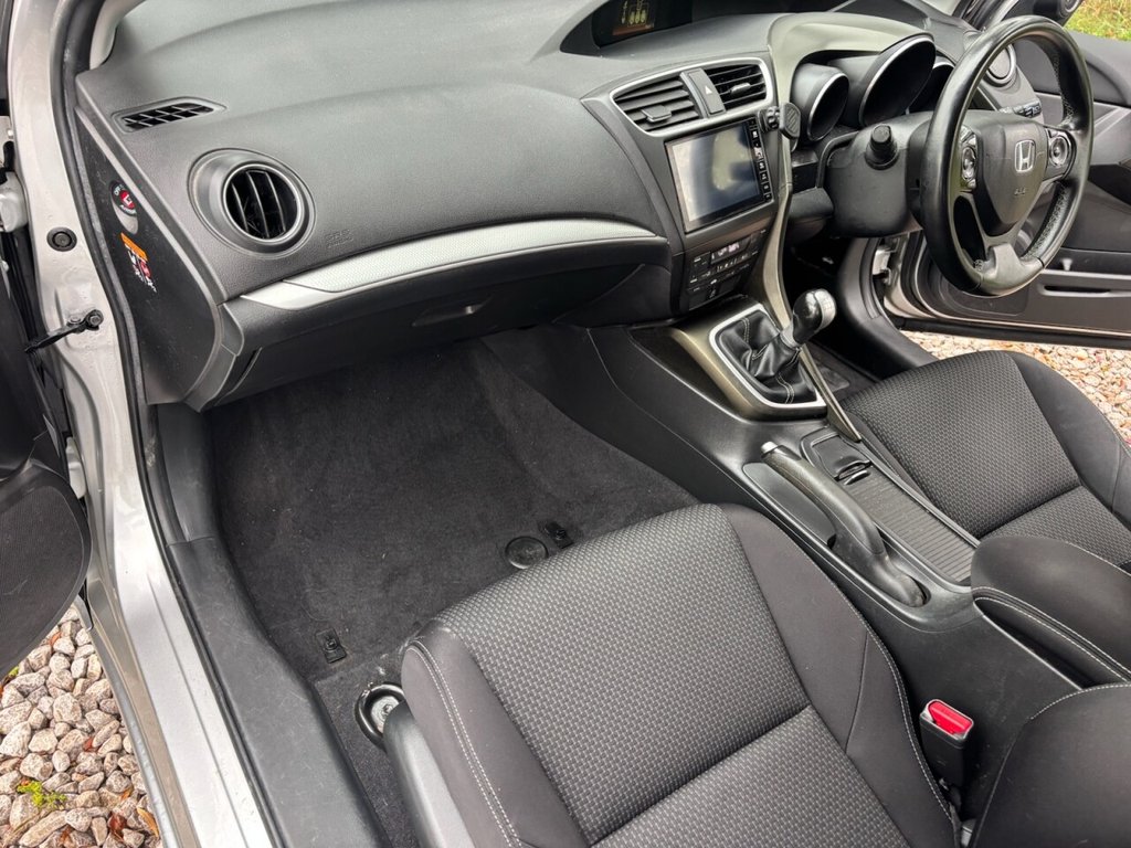 Used Honda Civic 2015 for sale - 76783373: Photo 18