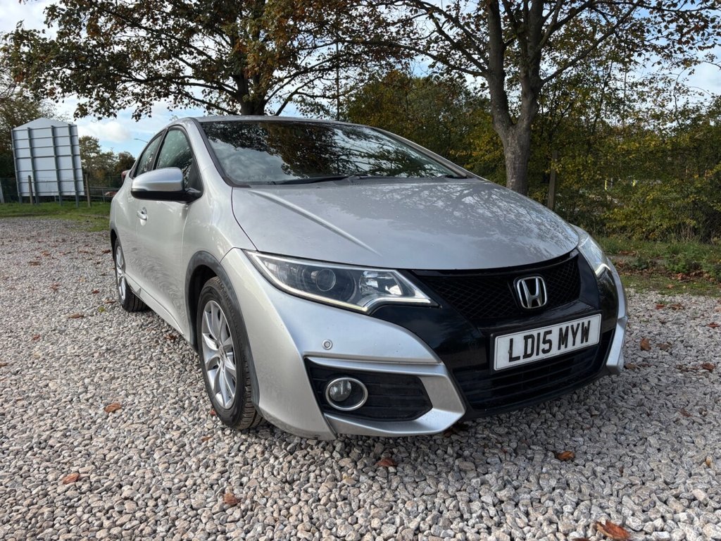 Used Honda Civic 2015 for sale - 76783373: Photo 25