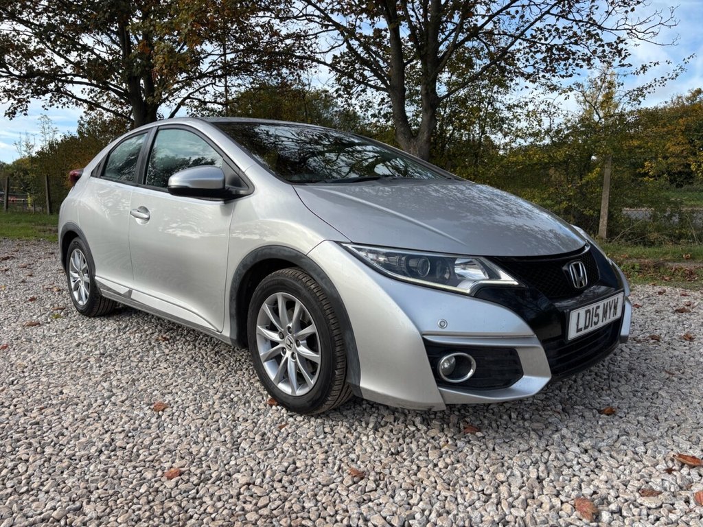 Used Honda Civic 2015 for sale - 76783373: Photo 26