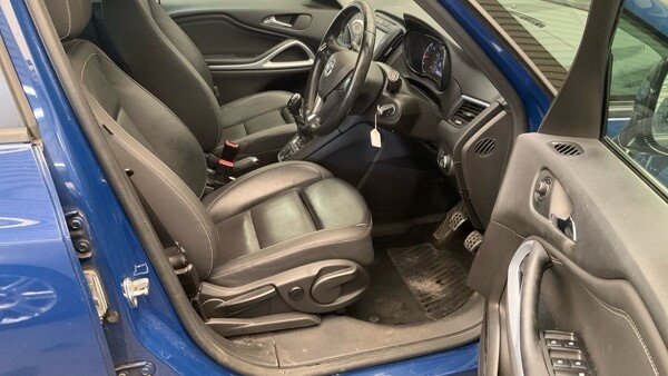 Used Vauxhall Zafira 2018 for sale - 78172376: Photo 10