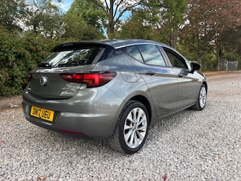 Used Vauxhall Astra 2017 for sale - 79422406: Photo