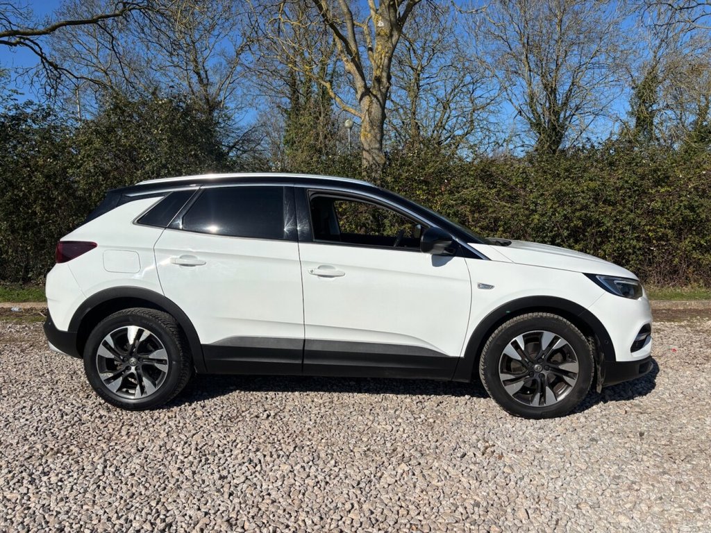 Used Vauxhall Grandland X 2020 for sale - 78049539: Photo 2