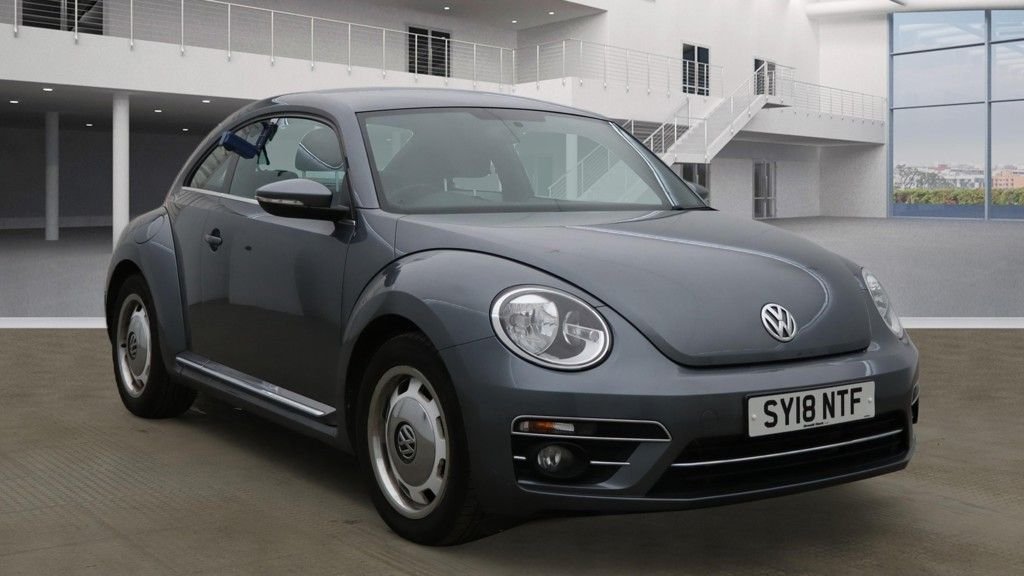 Used Volkswagen Beetle 2018 for sale - 77810044: Photo 12