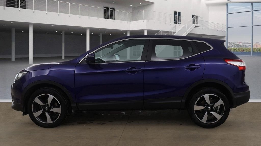 Used Nissan Qashqai 2015 for sale - 77810050: Photo 12