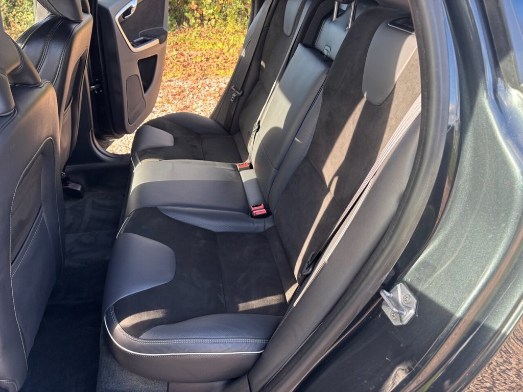 Used Volvo XC60 2017 for sale - 76783614: Photo 25