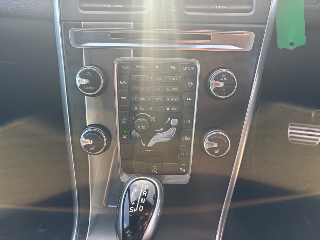 Used Volvo XC60 2017 for sale - 76783614: Photo 38