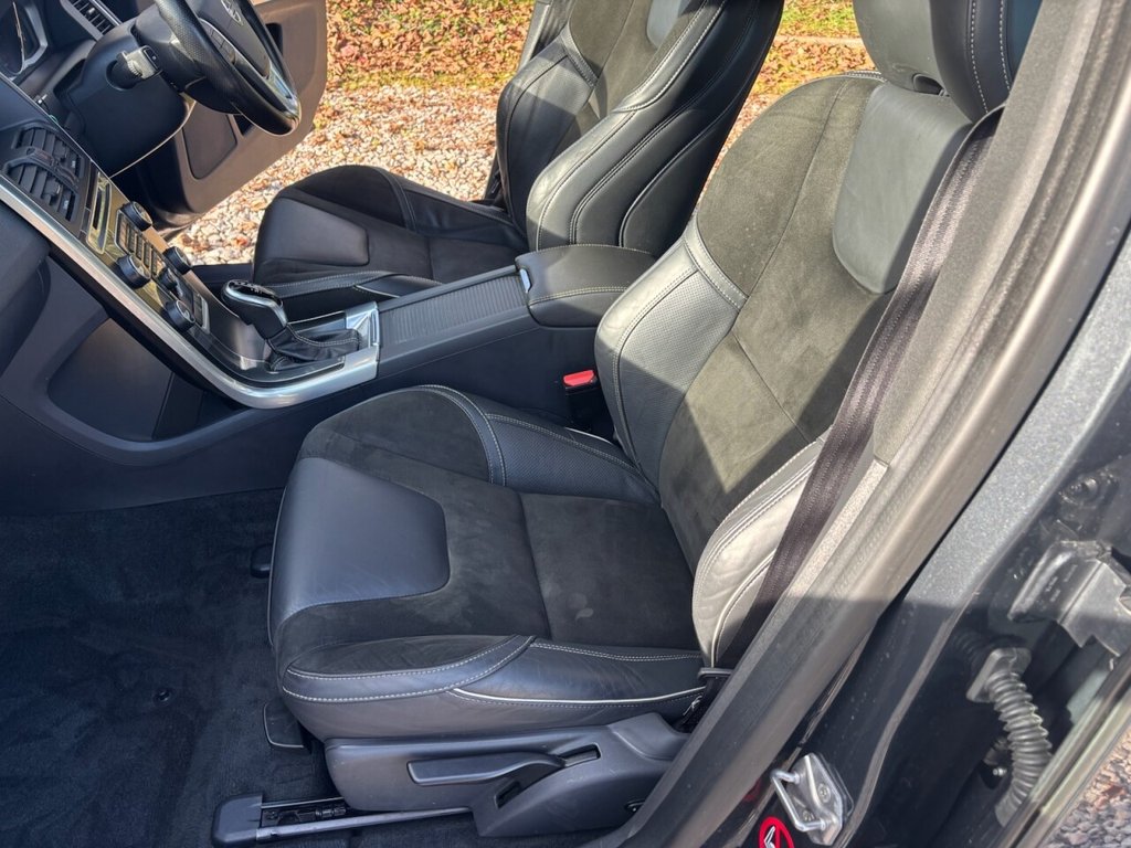 Used Volvo XC60 2017 for sale - 76783614: Photo 42