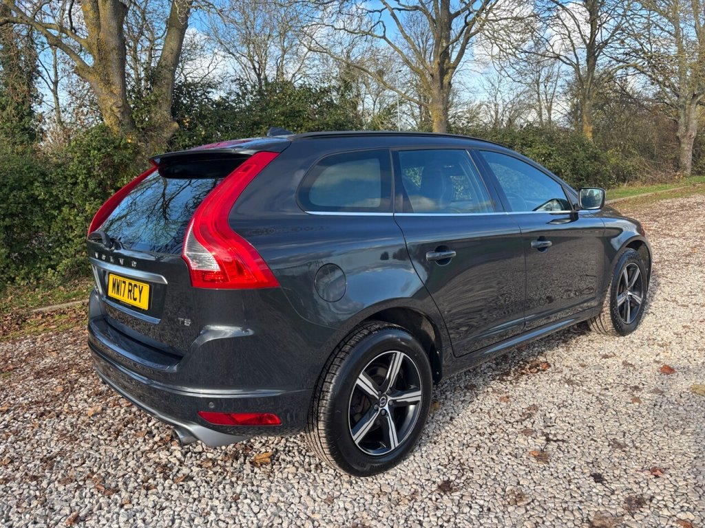 Used Volvo XC60 2017 for sale - 76783614: Photo 5