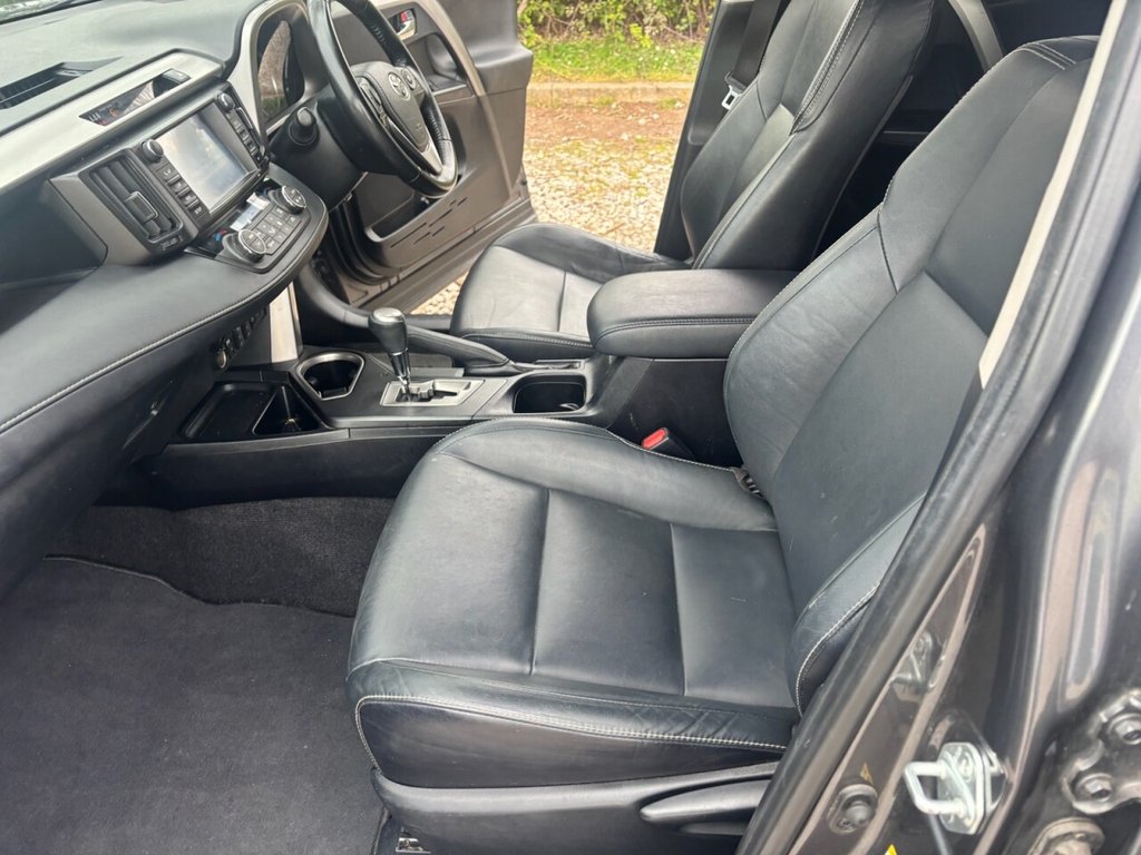 Used Toyota RAV4 2016 for sale - 78181393: Photo 24