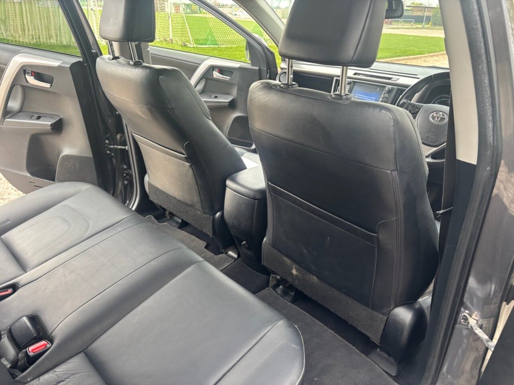 Used Toyota RAV4 2016 for sale - 78181393: Photo 27
