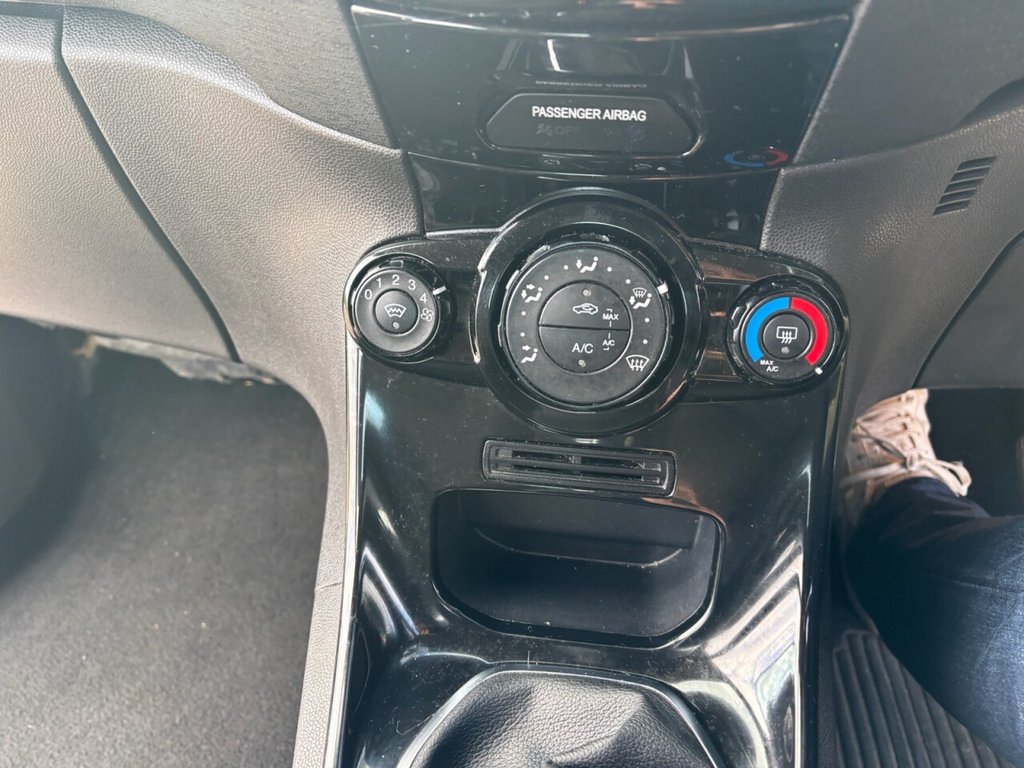 Used Ford Fiesta 2015 for sale - 77655424: Photo 20