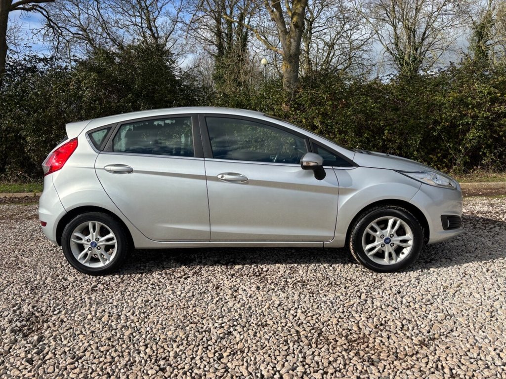 Used Ford Fiesta 2015 for sale - 77655424: Photo 3