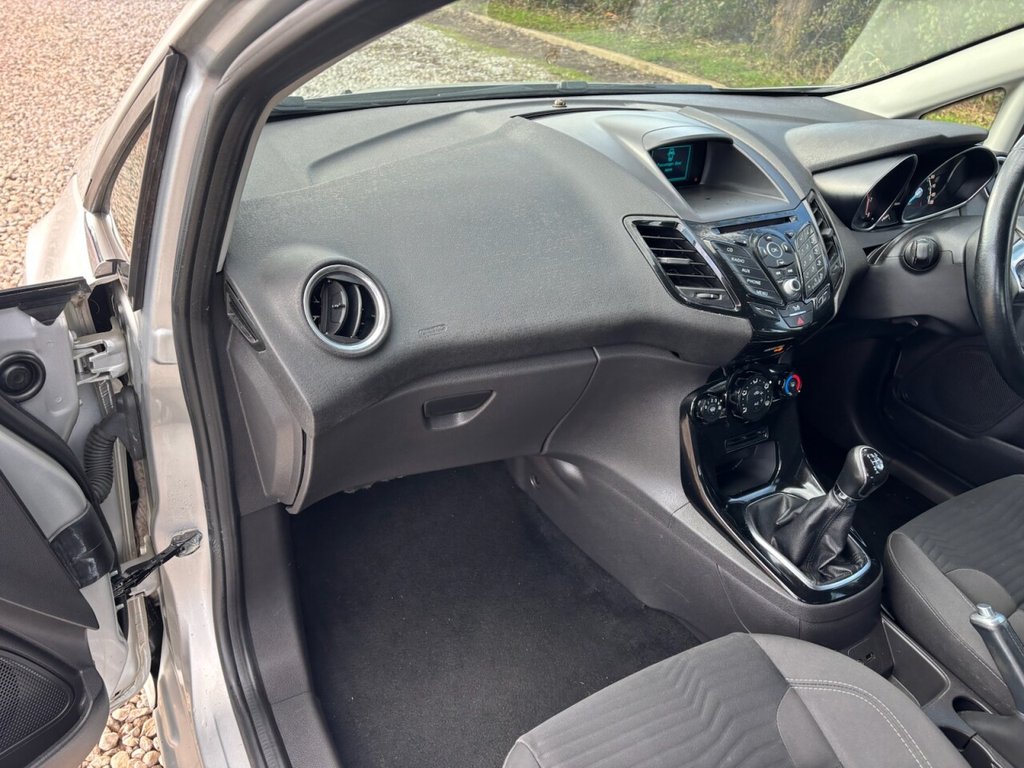 Used Ford Fiesta 2015 for sale - 77655424: Photo 38