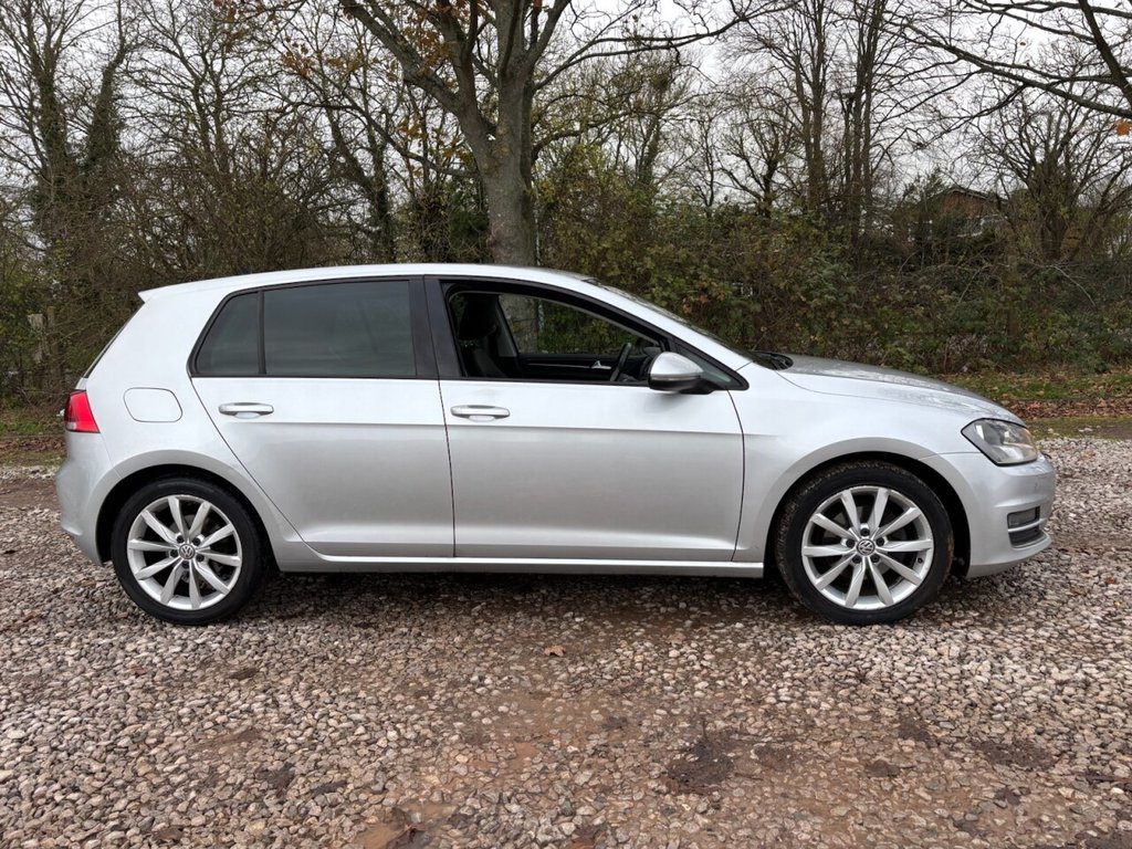 Used Volkswagen Golf 2015 for sale - 76783707: Photo 3