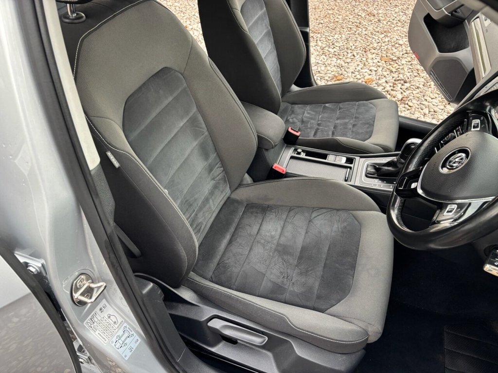 Used Volkswagen Golf 2015 for sale - 76783707: Photo 31