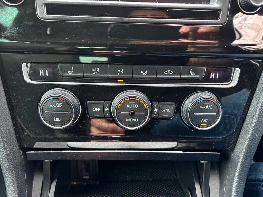 Used Volkswagen Golf 2015 for sale - 76783707: Photo 37