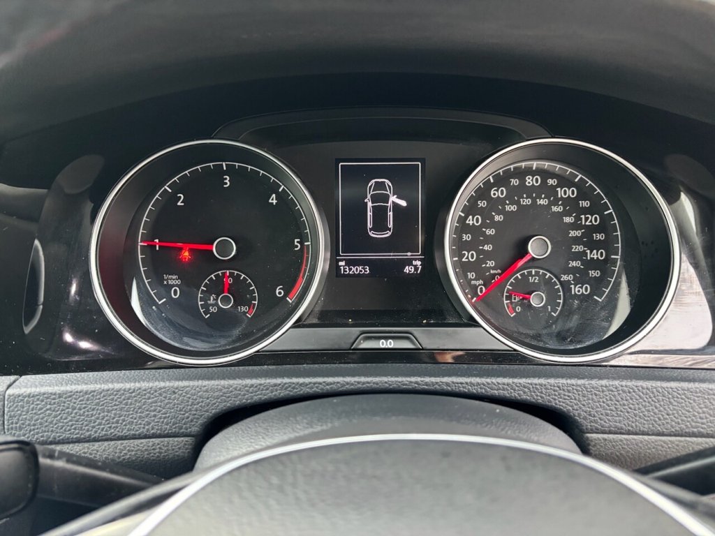 Used Volkswagen Golf 2015 for sale - 76783707: Photo 42