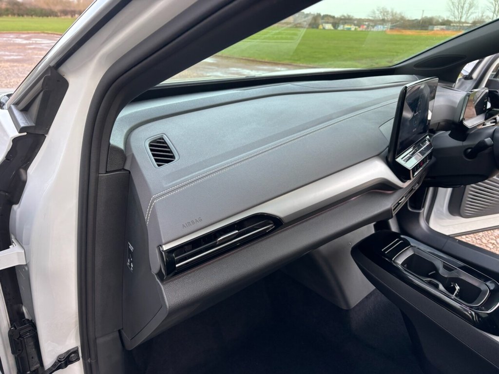 Used Volkswagen ID.4 2022 for sale - 77384309: Photo 32