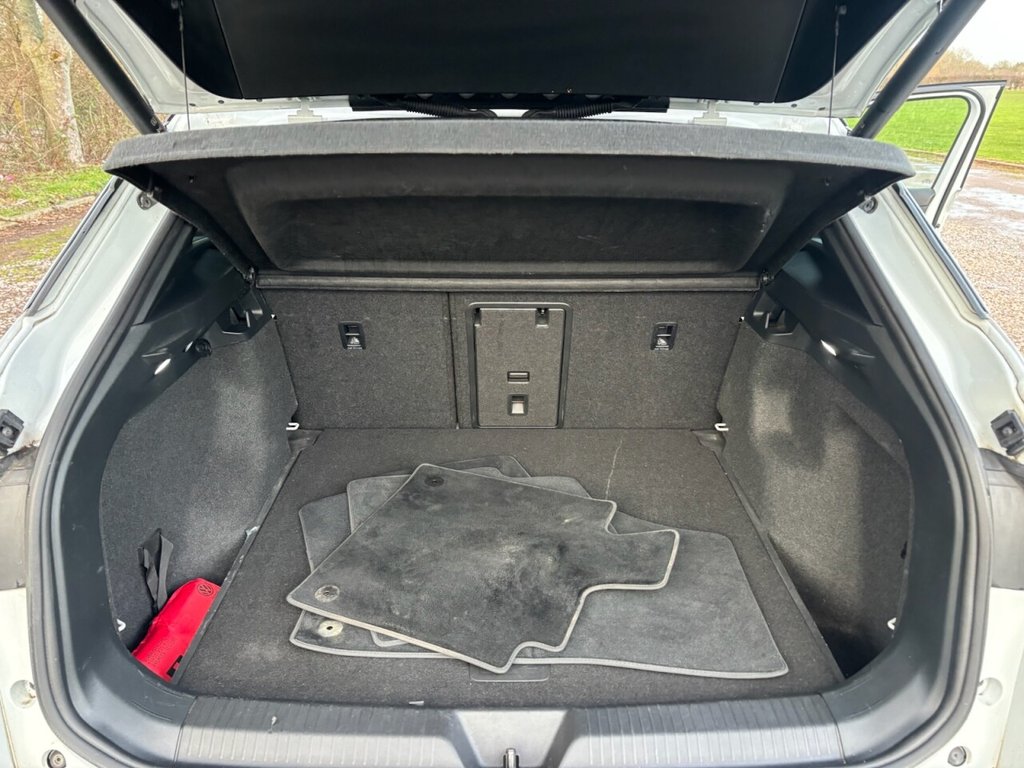 Used Volkswagen ID.4 2022 for sale - 77384309: Photo 33