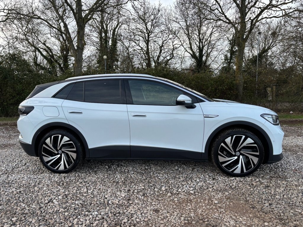 Used Volkswagen ID.4 2022 for sale - 77384309: Photo 4