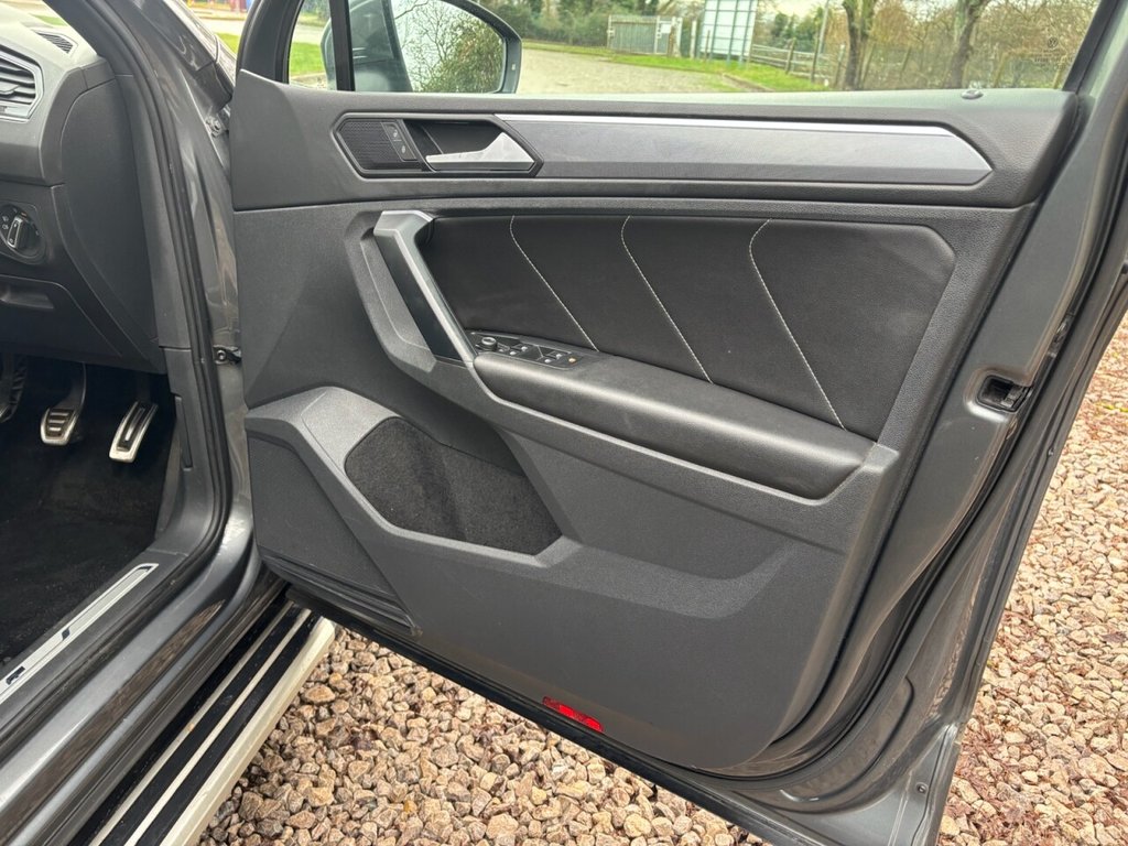 Used Volkswagen Tiguan 2018 for sale - 77668939: Photo 22