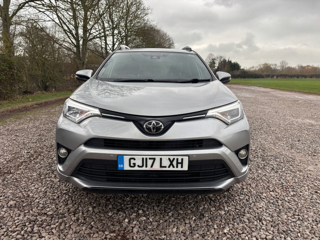 Used Toyota RAV4 2017 for sale - 77089434: Photo 15