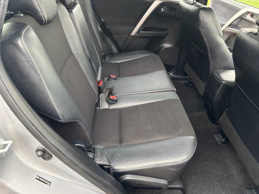 Used Toyota RAV4 2017 for sale - 77089434: Photo 23