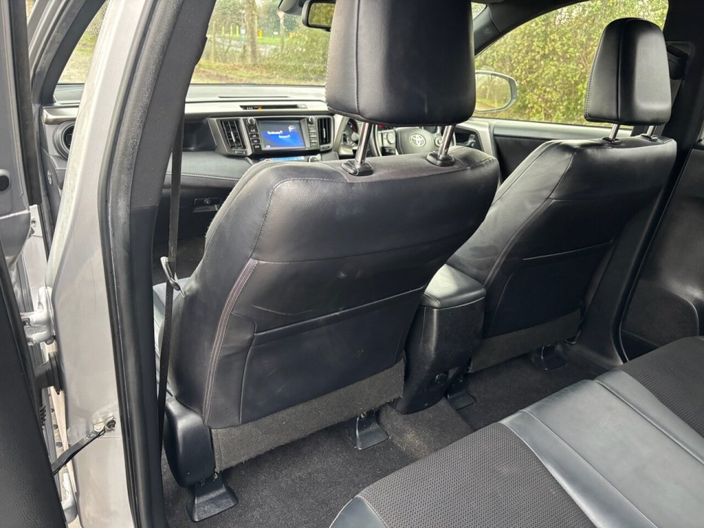 Used Toyota RAV4 2017 for sale - 77089434: Photo 33