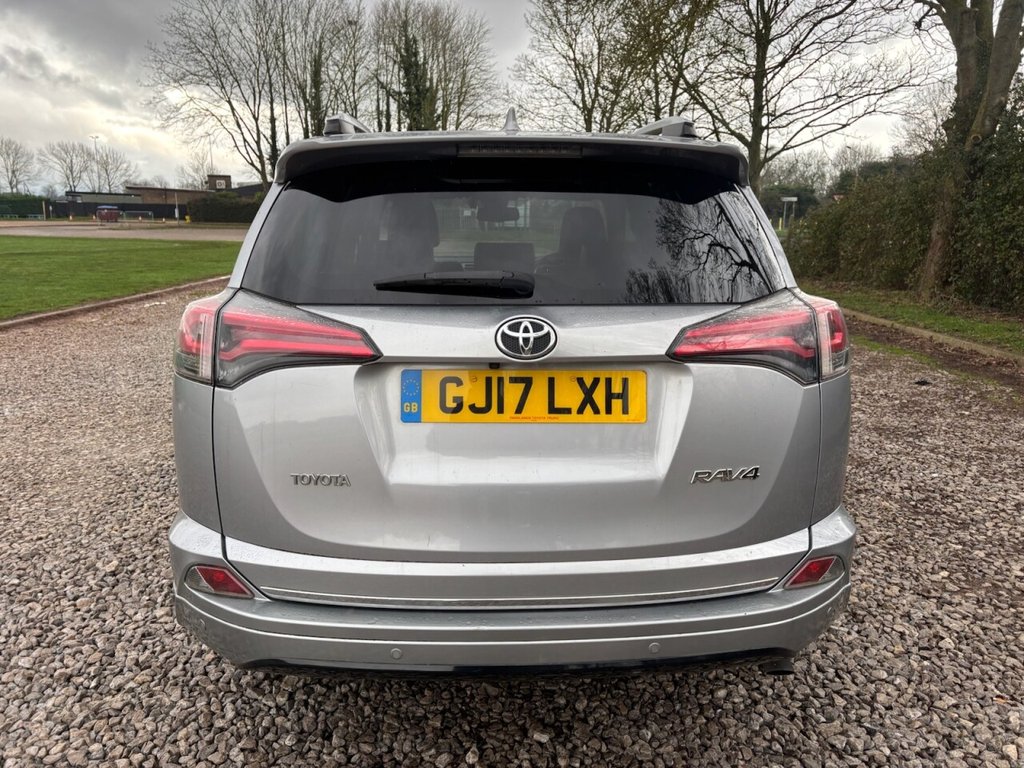 Used Toyota RAV4 2017 for sale - 77089434: Photo 9