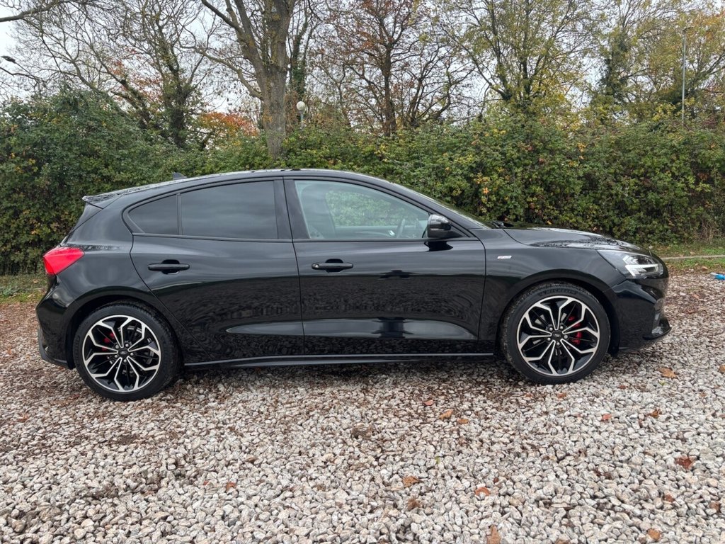 Used Ford Focus 2021 for sale - 76783358: Photo 3