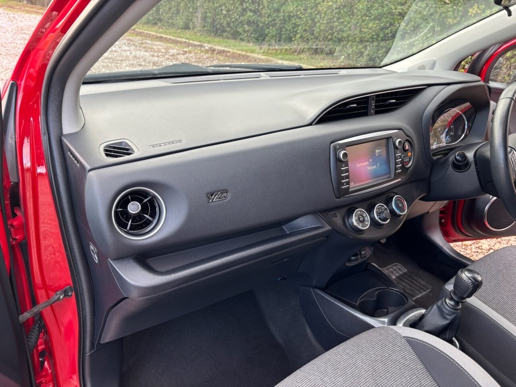 Used Toyota Yaris 2020 for sale - 77122081: Photo 26