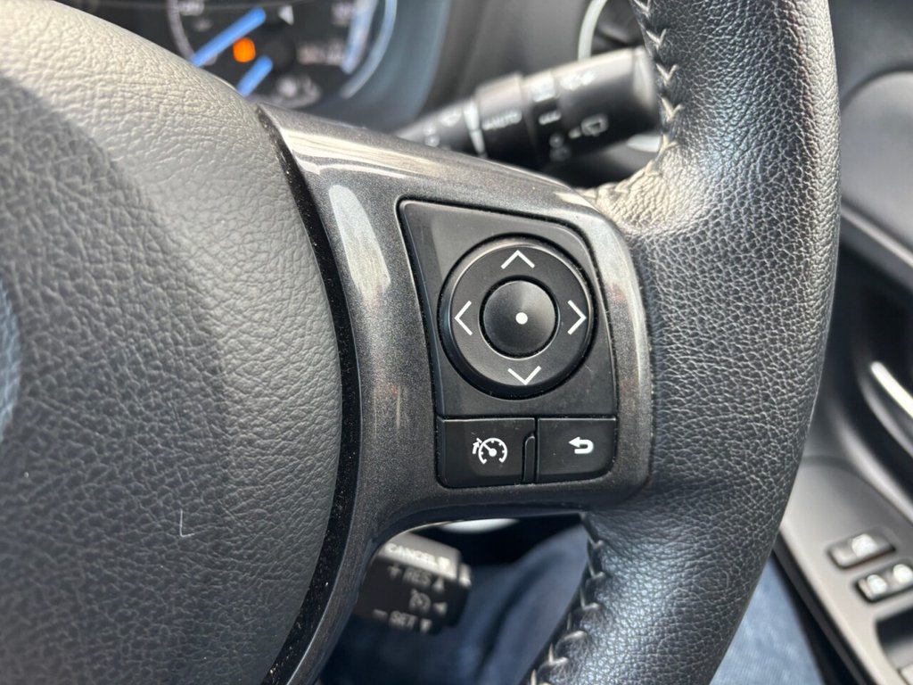 Used Toyota Yaris 2020 for sale - 77122081: Photo 34