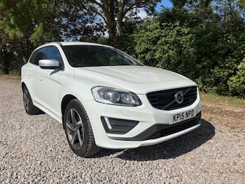 Used Volvo XC60 2015 for sale - 79154717: Photo