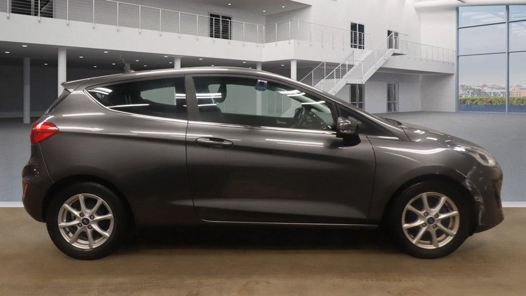 Used Ford Fiesta 2017 for sale - 77328250: Photo 11