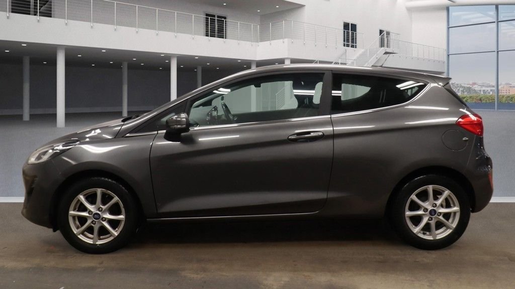 Used Ford Fiesta 2017 for sale - 77328250: Photo 12
