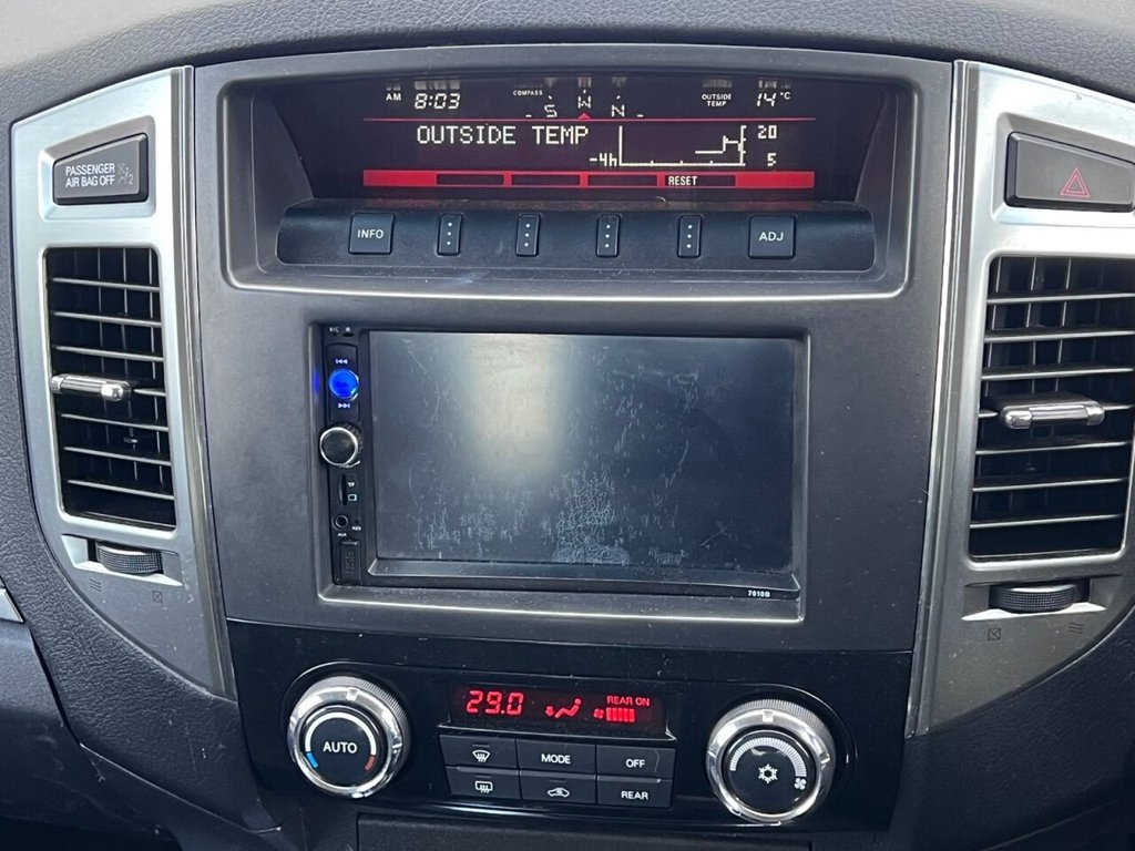 Used Mitsubishi Shogun 2014 for sale - 78172374: Photo 15