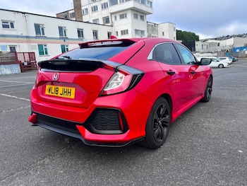 Used Honda Civic 2018 for sale - 79155638: Photo