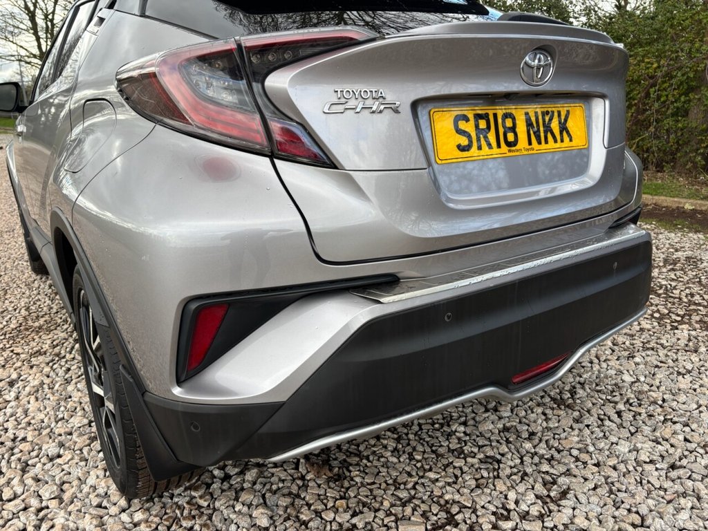 Used Toyota C-HR 2018 for sale - 77546629: Photo 12