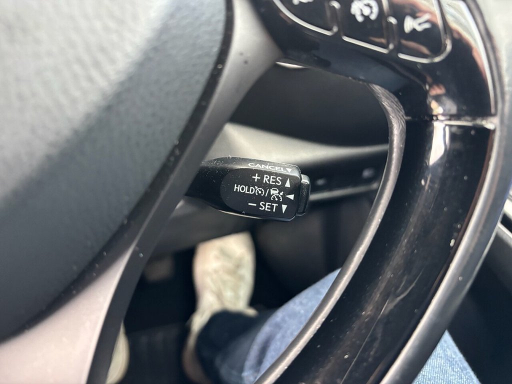 Used Toyota C-HR 2018 for sale - 77546629: Photo 24