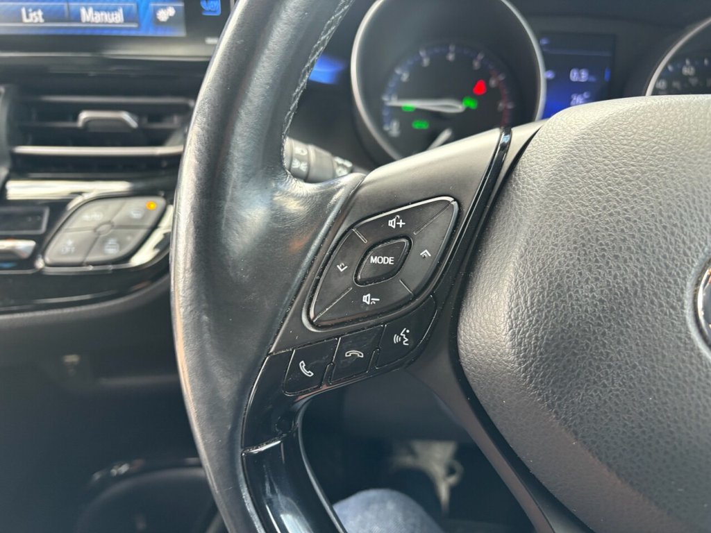 Used Toyota C-HR 2018 for sale - 77546629: Photo 25