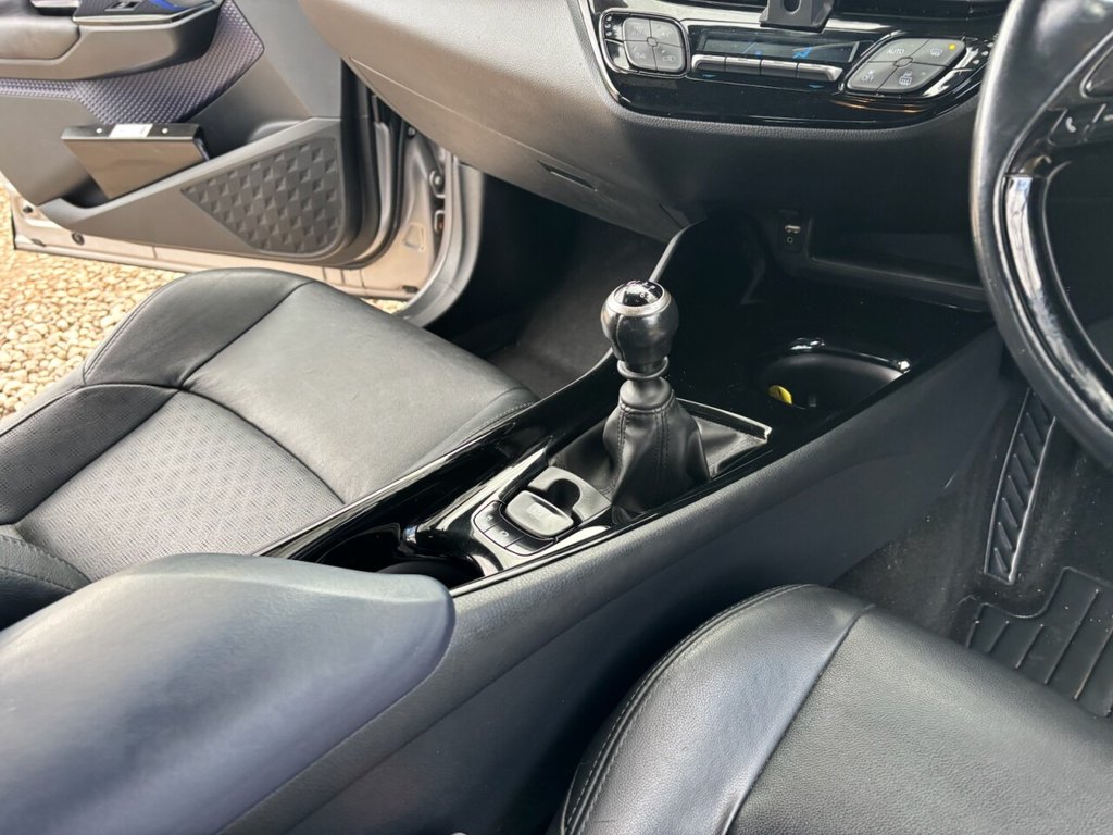 Used Toyota C-HR 2018 for sale - 77546629: Photo 38