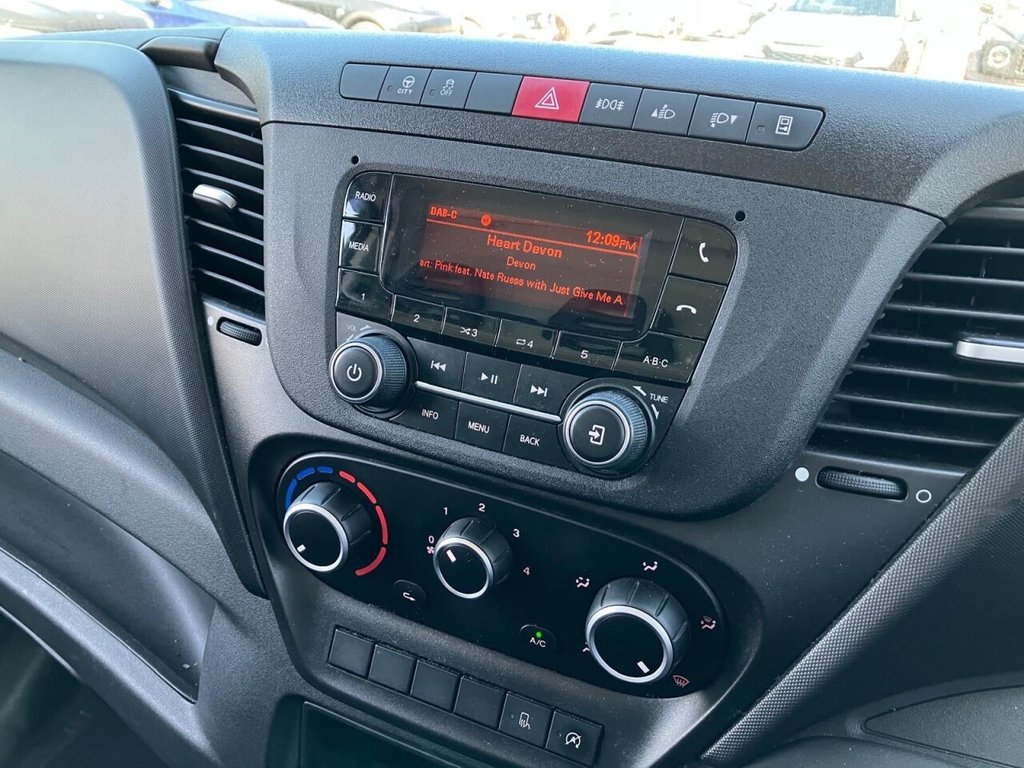 Used Iveco Daily 2022 for sale - 78117431: Photo 4