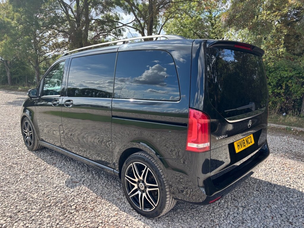 Used Mercedes-Benz V-Class 2018 for sale - 76783556: Photo 10