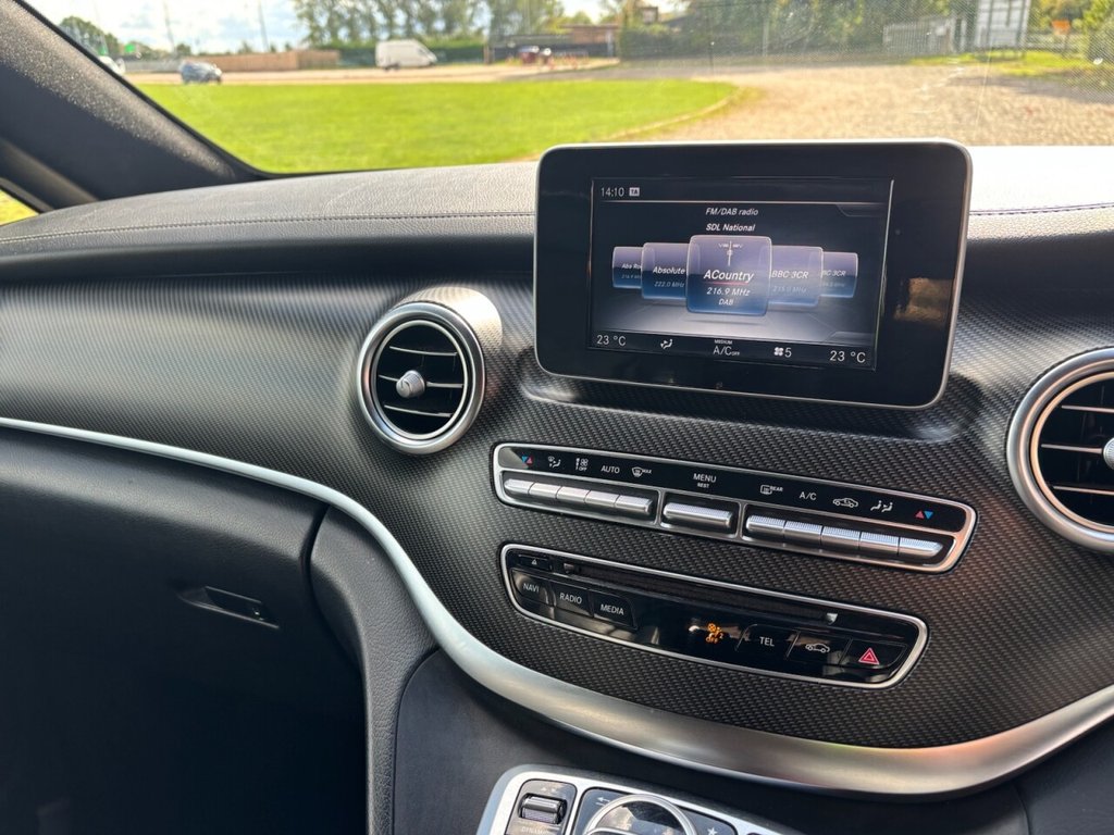 Used Mercedes-Benz V-Class 2018 for sale - 76783556: Photo 29