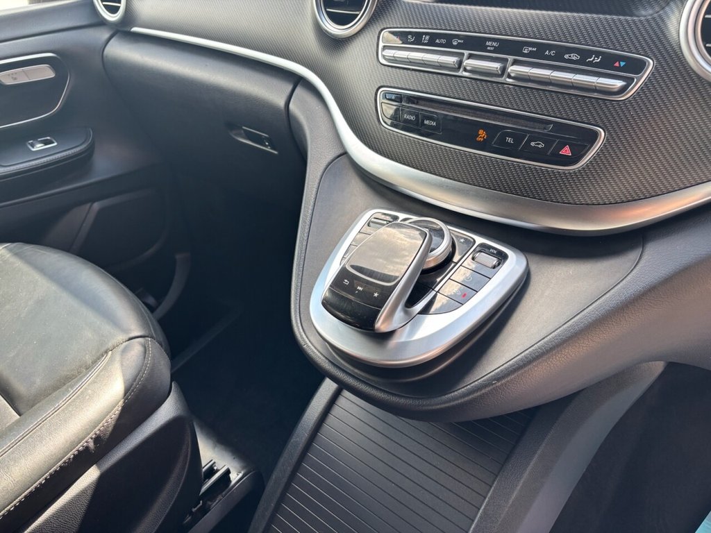 Used Mercedes-Benz V-Class 2018 for sale - 76783556: Photo 31