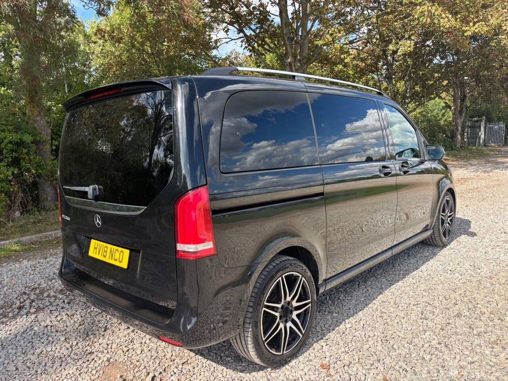 Used Mercedes-Benz V-Class 2018 for sale - 76783556: Photo 6