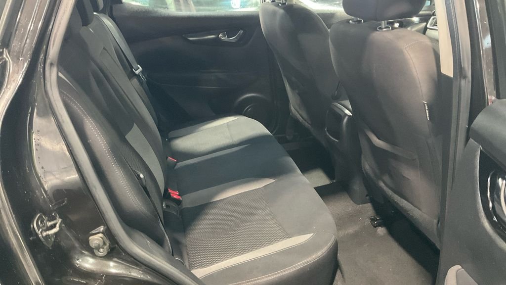 Used Nissan Qashqai 2018 for sale - 77263460: Photo 14
