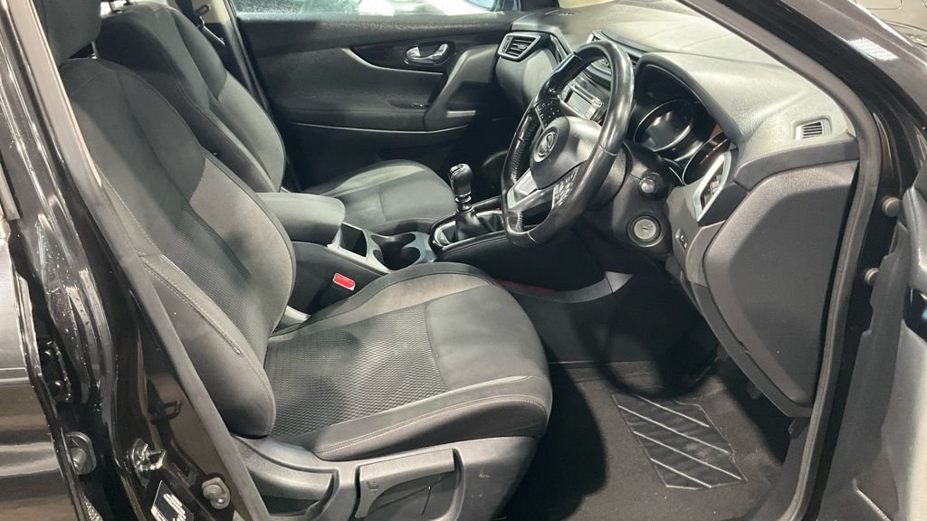 Used Nissan Qashqai 2018 for sale - 77263460: Photo 15